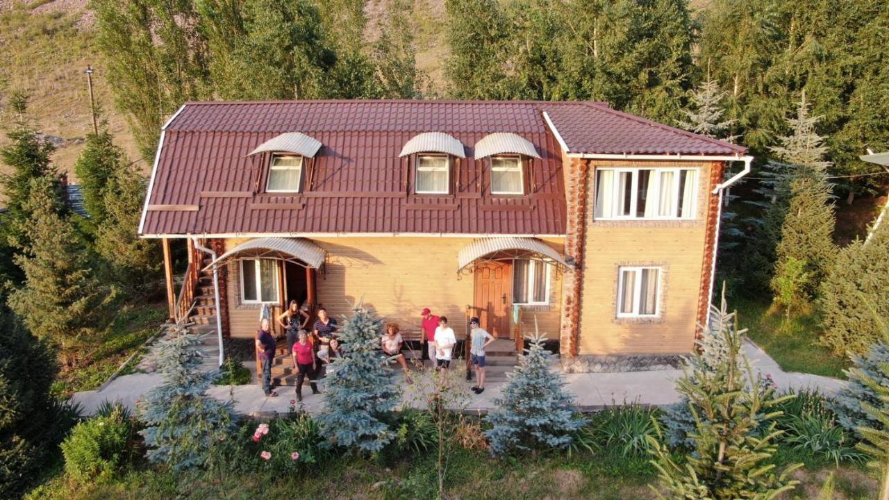 Гостевой Дом Коль-Тор Kegeti Exterior foto